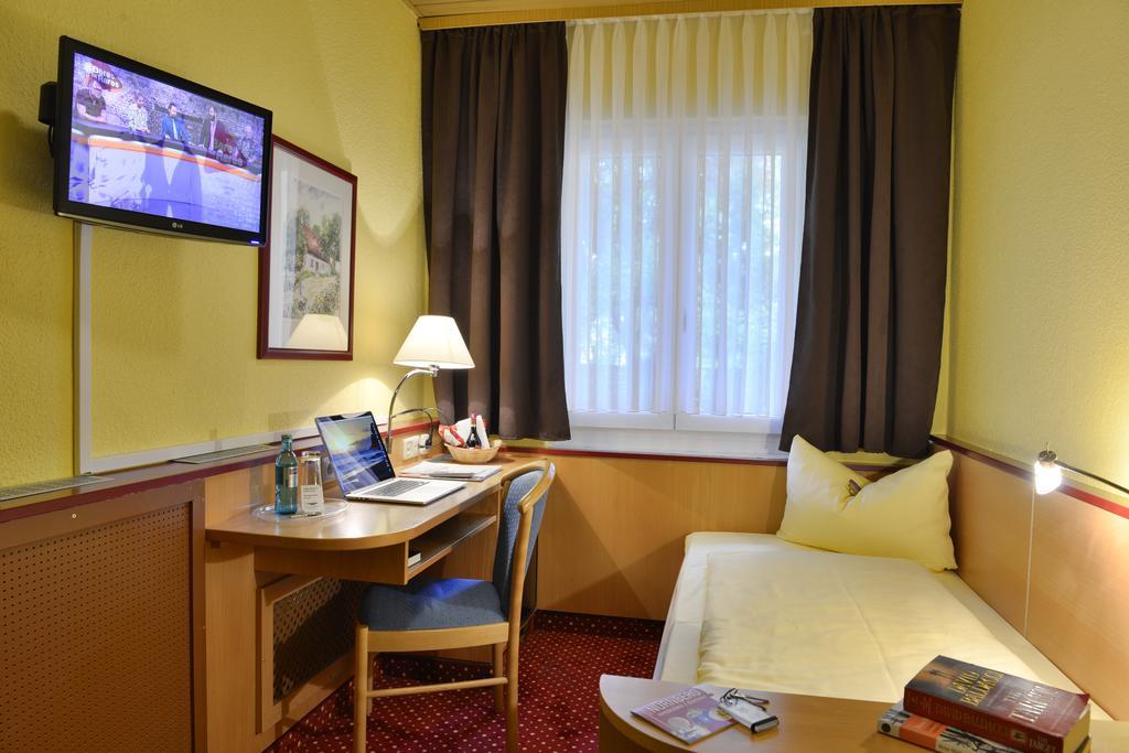 Burghotel Stammhaus Norimberga Esterno foto