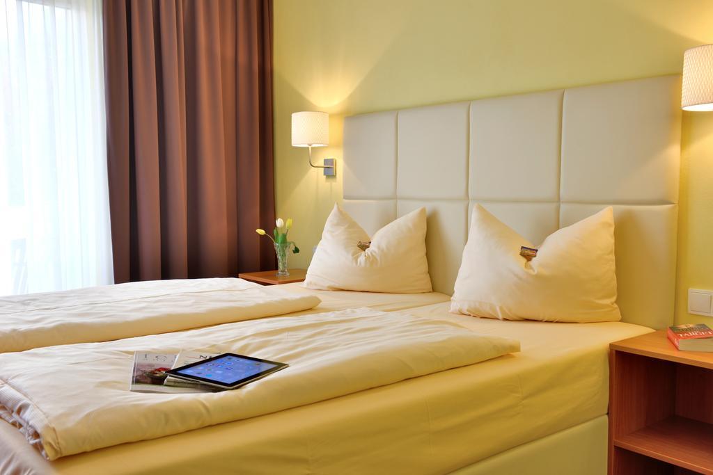 Burghotel Stammhaus Norimberga Esterno foto