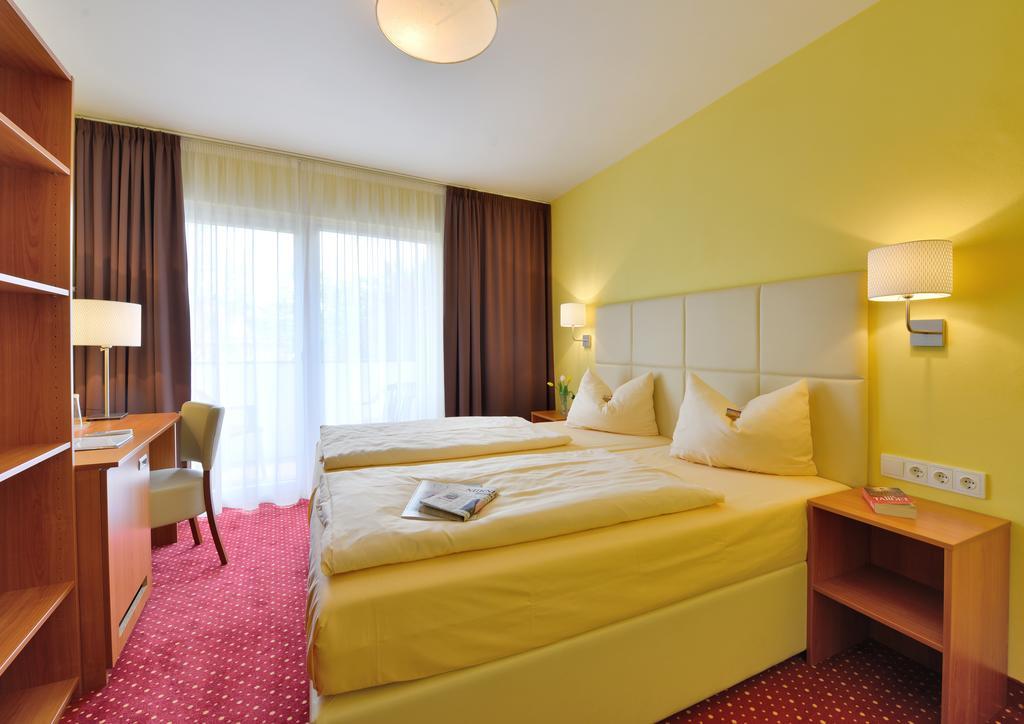Burghotel Stammhaus Norimberga Esterno foto